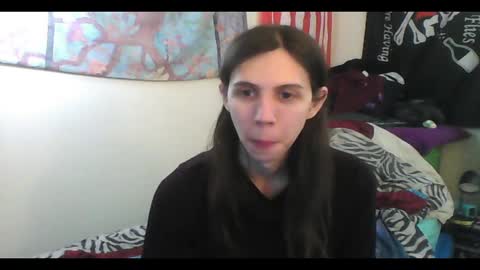 Luna online show from January 2, 2025, 6:40 am