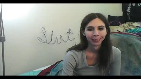 Luna online show from November 9, 2025, 7:17 am