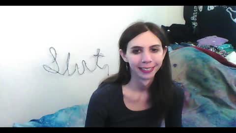 Luna online show from November 16, 2025, 7:25 am