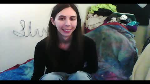 Snapshot of totalfuckingadorable chatting on April 25, 2026, 1:52 am Luna online show from April 25, 2026, 1:52 am