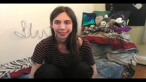 Snapshot of totalfuckingadorable chatting on May 7, 2026, 3:23 am Luna online show from May 7, 2026, 3:23 am