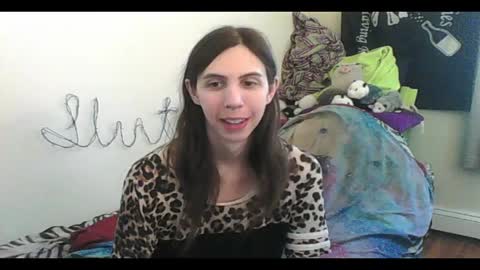 Snapshot of totalfuckingadorable chatting on May 19, 2026, 7:20 pm Luna online show from May 19, 2026, 7:20 pm