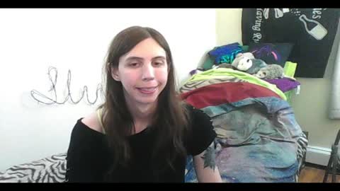 Snapshot of totalfuckingadorable chatting on May 27, 2026, 1:46 am Luna online show from May 27, 2026, 1:46 am