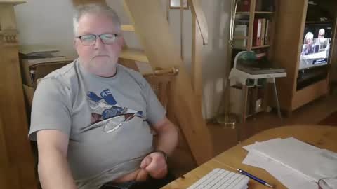 toto758 online show from March 9, 2025, 7:59 pm