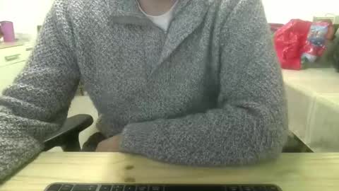 toumout222 online show from December 22, 2025, 3:20 pm