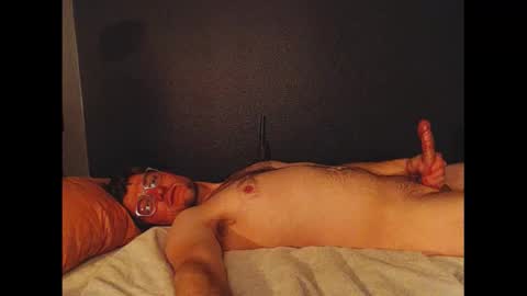 Snapshot of towerofalex chatting on December 15, 2025, 5:34 am towerofalex online show from December 15, 2025, 5:34 am