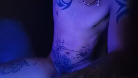 Snapshot of toxicidad_sex chatting on March 8, 2026, 9:13 am toxicidad_sex online show from March 8, 2026, 9:13 am