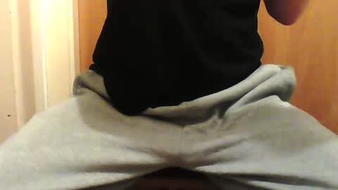 trackielad online show from December 4, 2024, 7:34 pm