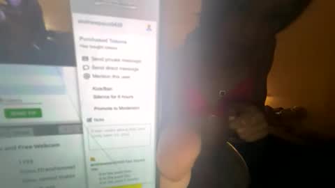 Snapshot of tracy227 chatting on November 6, 2025, 10:43 pm tracy227 online show from November 6, 2025, 10:43 pm