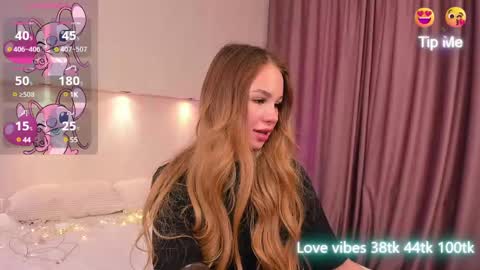 Snapshot of tracy_tay1or chatting on January 25, 2025, 8:10 am Tracy GMT2 Mon 3 AM - 4 PM Tue 3 AM - 4 PM Wed 3 AM - 4 PM Thur 3 AM - 4 PM Fri 3 AM - 4 PM online show from January 25, 2025, 8:10 am