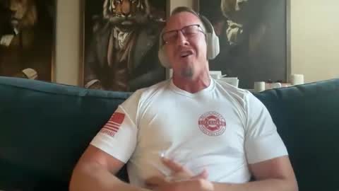 Snapshot of tracylane69 chatting on November 9, 2025, 2:26 pm tracylane69 online show from November 9, 2025, 2:26 pm