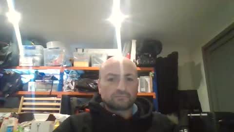 tradiedan2023 online show from September 17, 2025, 1:29 am