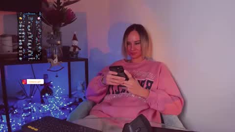 Hey my name is Kiri Kiri online show from December 13, 2025, 7:53 pm