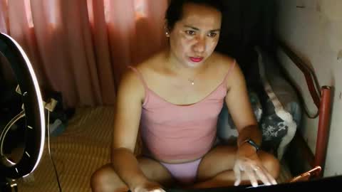 transhottie28 online show from November 30, 2025, 3:10 am