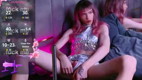 Snapshot of translustybabe chatting on November 1, 2025, 8:55 pm STACY online show from November 1, 2025, 8:55 pm