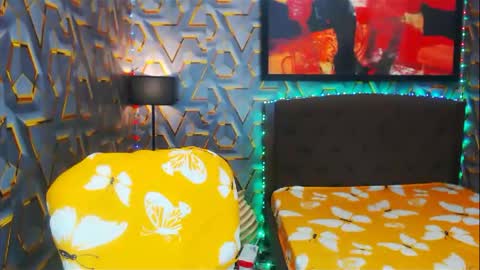 Snapshot of transplayfullolivia chatting on January 13, 2025, 8:05 am KYLIE BELLA TS online show from January 13, 2025, 8:05 am