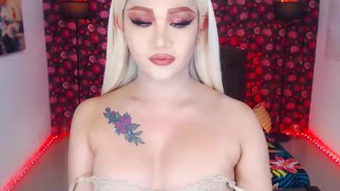 KYLIE BELLA  TS online show from April 18, 2026, 7:51 pm