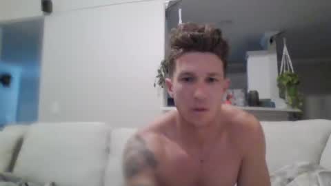 Snapshot of trash_man1989 chatting on January 2, 2025, 12:02 am trash_man1989 online show from January 2, 2025, 12:02 am