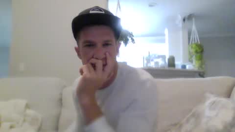 Snapshot of trash_man1989 chatting on January 3, 2025, 11:33 pm trash_man1989 online show from January 3, 2025, 11:33 pm