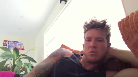 Snapshot of trash_man1989 chatting on November 16, 2025, 7:19 pm trash_man1989 online show from November 16, 2025, 7:19 pm