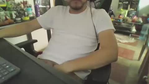 traveler_92 online show from December 19, 2025, 8:16 pm