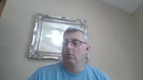 Snapshot of travelingman53 chatting on February 24, 2025, 6:15 pm Travelingman53 online show from February 24, 2025, 6:15 pm