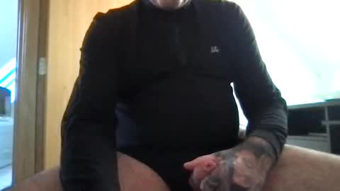 travis7373 online show from November 20, 2025, 2:28 pm