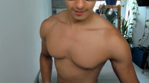 Snapshot of travis_bakerr chatting on February 1, 2025, 8:47 pm travis bakerr online show from February 1, 2025, 8:47 pm