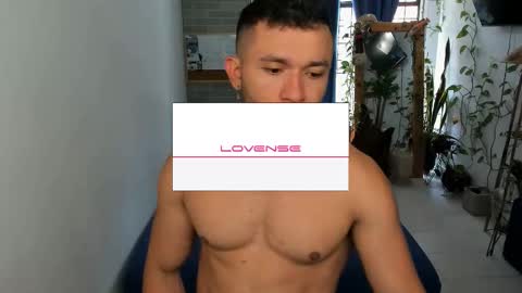 Snapshot of travis_bakerr chatting on February 23, 2025, 4:13 pm travis bakerr online show from February 23, 2025, 4:13 pm