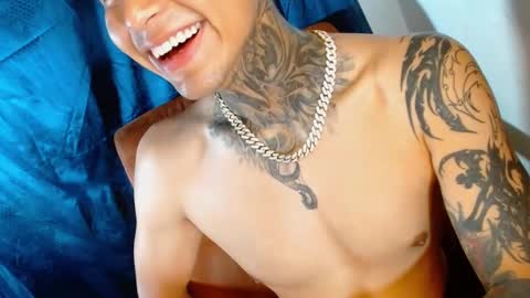 TRAV - INDEPENDENT MODEL online show from December 13, 2024, 9:09 pm