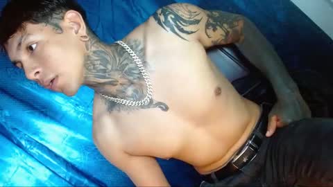 TRAV - INDEPENDENT MODEL online show from December 20, 2024, 3:31 pm