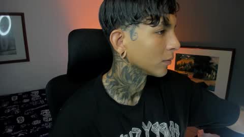 TRAV - INDEPENDENT MODEL online show from November 7, 2025, 7:30 am