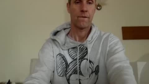 Snapshot of trebo00788 chatting on February 19, 2026, 9:05 am trebo00788 online show from February 19, 2026, 9:05 am