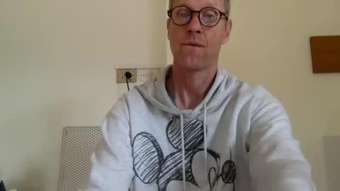 trebo00788 online show from May 10, 2026, 7:24 am
