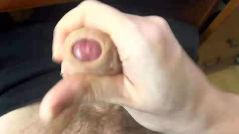 tree553 online show from February 7, 2025, 8:20 pm