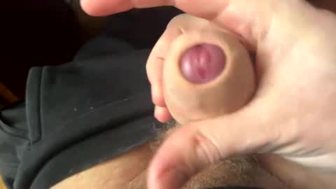 tree553 online show from March 11, 2025, 3:45 pm