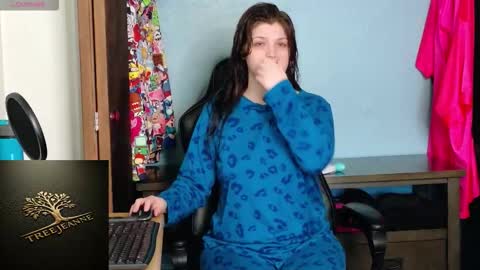 TreeJeanne online show from March 2, 2026, 12:02 am