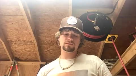 treeman817 online show from April 20, 2026, 5:37 pm