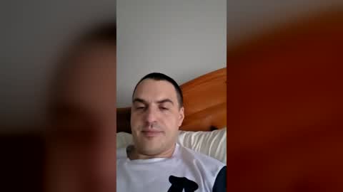 Snapshot of treerico42 chatting on July 19, 2026, 10:57 pm treerico42 online show from July 19, 2026, 10:57 pm