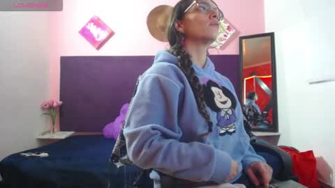 Treisy online show from March 16, 2026, 12:42 pm