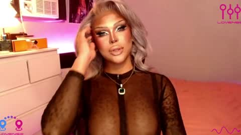 Jade online show from June 16, 2026, 2:52 pm