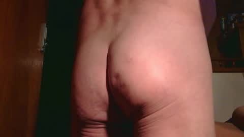 trevluv77 online show from November 22, 2025, 10:14 am