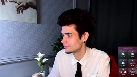 Snapshot of trevor_thomson chatting on February 12, 2026, 10:43 am Trevor online show from February 12, 2026, 10:43 am