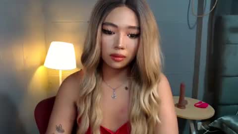 trexie_fucks15 online show from November 9, 2025, 3:38 am