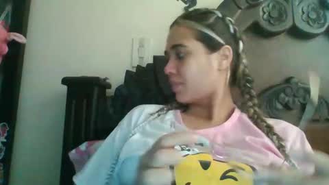 Snapshot of triana_bell chatting on December 9, 2024, 8:01 pm triana_bell online show from December 9, 2024, 8:01 pm