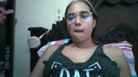 Snapshot of triana_bell chatting on January 29, 2025, 10:22 pm triana_bell online show from January 29, 2025, 10:22 pm