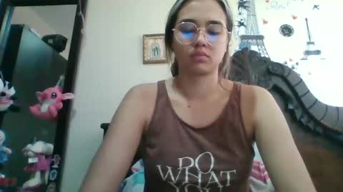 Snapshot of triana_bell chatting on February 12, 2025, 3:16 pm triana_bell online show from February 12, 2025, 3:16 pm