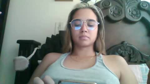 Snapshot of triana_bell chatting on February 23, 2025, 5:29 pm triana_bell online show from February 23, 2025, 5:29 pm