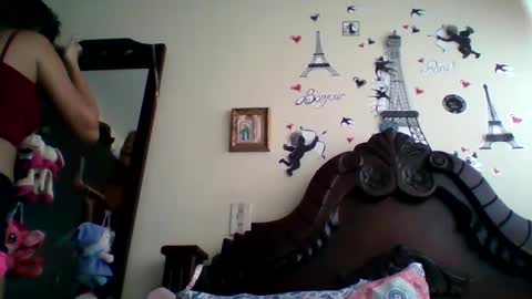 Snapshot of triana_bell chatting on October 4, 2025, 4:49 pm triana_bell online show from October 4, 2025, 4:49 pm
