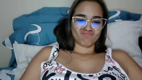 Snapshot of triana_bell chatting on June 22, 2026, 3:25 am triana_bell online show from June 22, 2026, 3:25 am